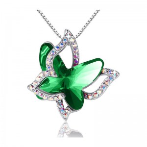Emerald Radiance Star Pendant Butterfly Birthstone Crystal halskæde - Sølvfarve med 18\